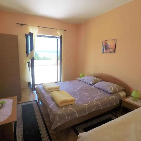 15 Apartment *